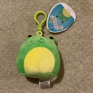 new with tags - 3.5” squish clip wendy the red eyed tree frog squishmallow spots